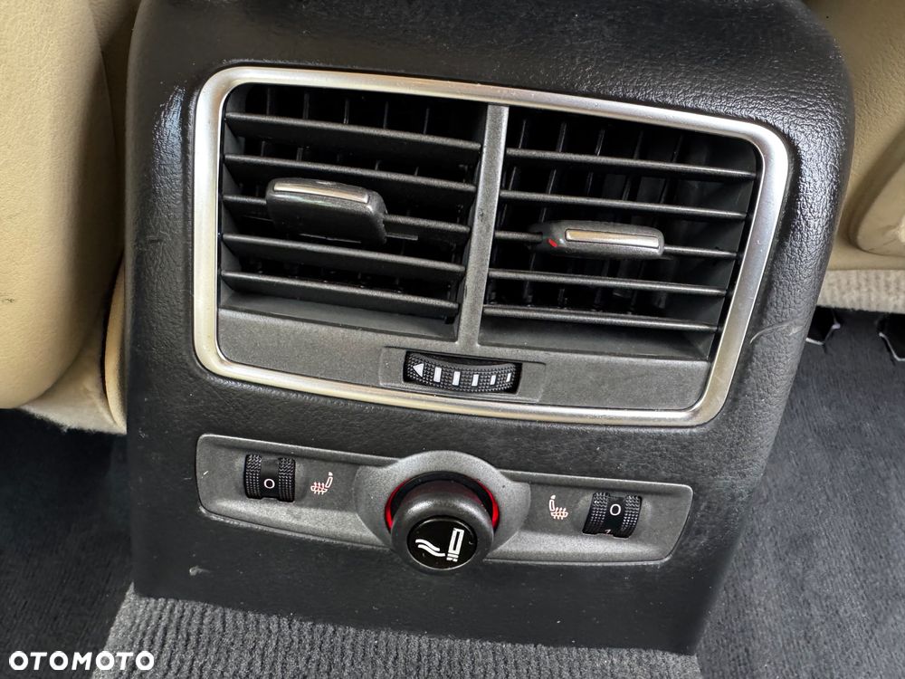 Audi A6 Avant 4.2 quattro tiptronic - 39