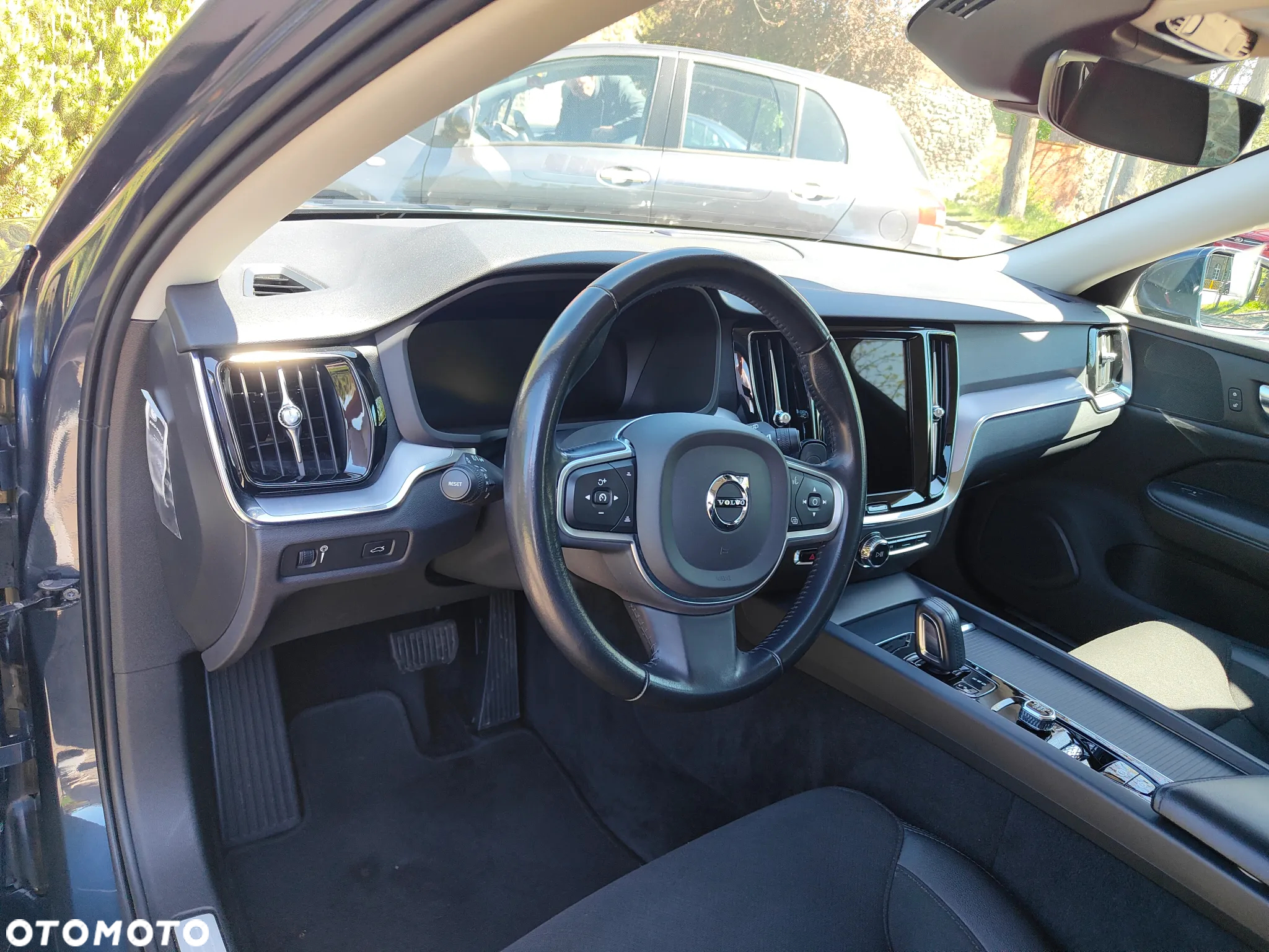Volvo V60 B3 B Geartronic Momentum - 22