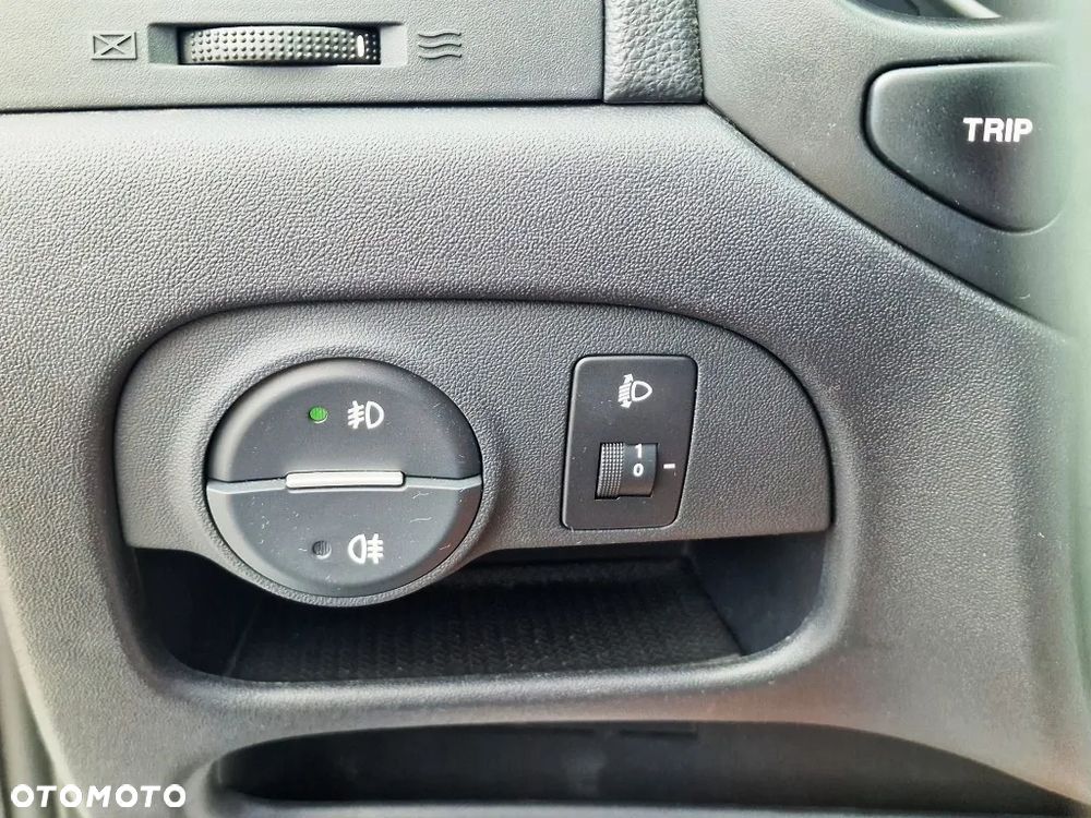 Hyundai Accent 1.6 Style A/C - 29