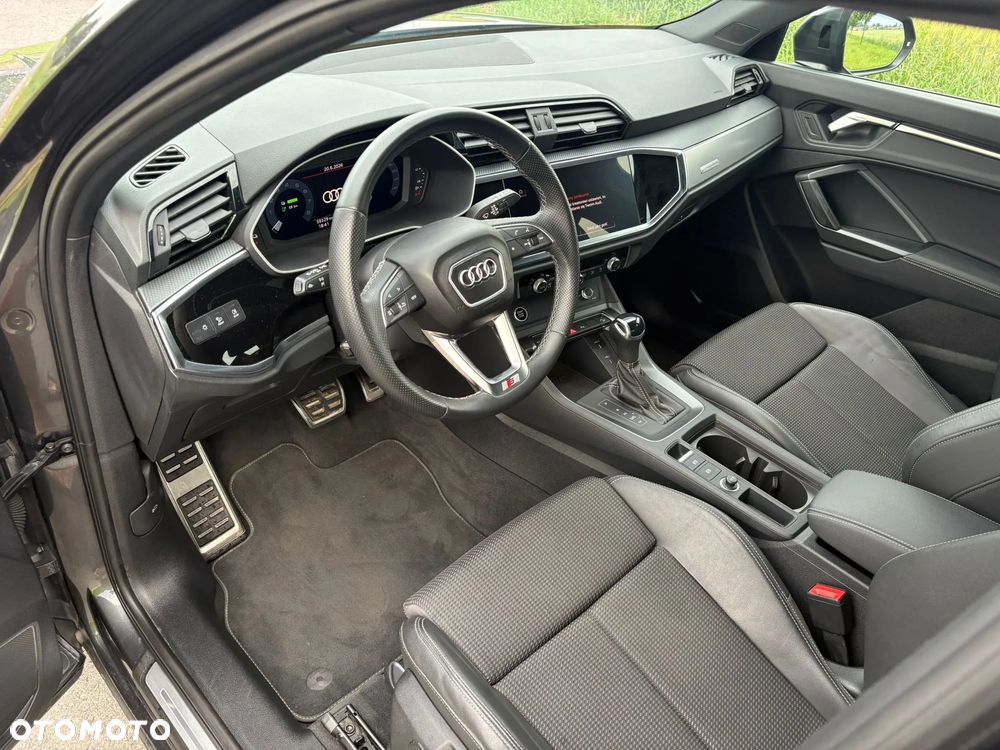 Audi Q3 - 6