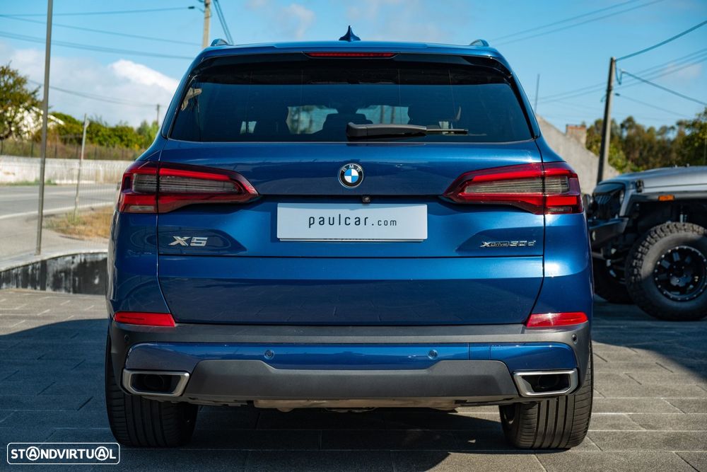 BMW X5 30 d xDrive Pack M - 4