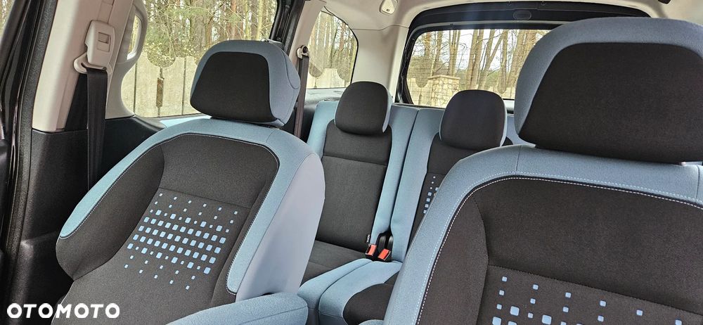 Citroën Berlingo Multispace e-HDi 90 FAP EGS6 Exclusive - 22