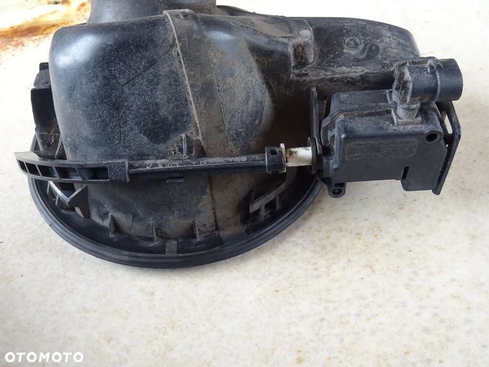 KLAPKA GNIAZDO KOREK SIŁOWNIK WLEWU Z 22C OPEL ZAFIRA C TOURER - 3