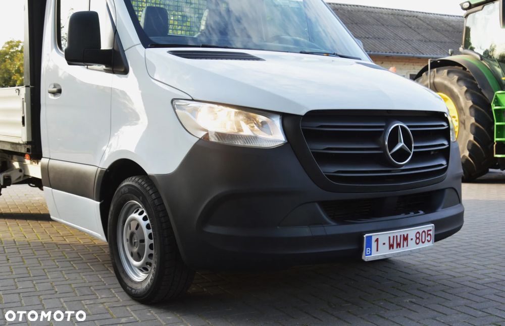 Mercedes-Benz SPRINTER - 13