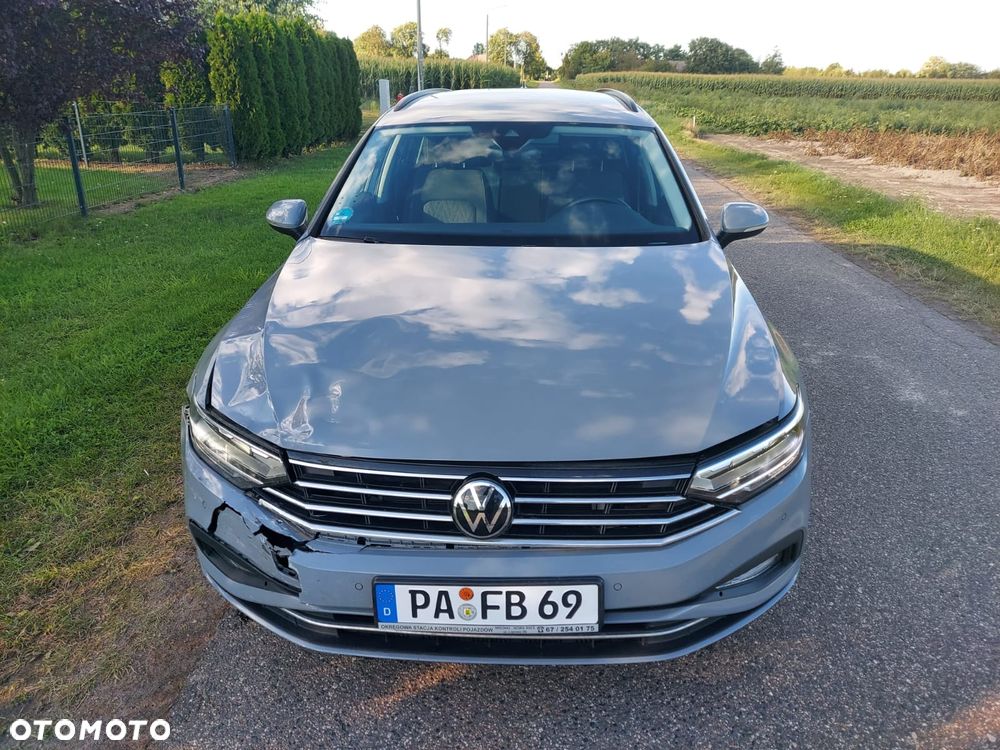 Volkswagen Passat 2.0 TDI SCR DSG Business - 3