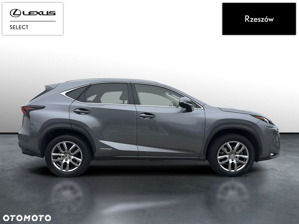 Lexus NX 300h Comfort AWD - 6