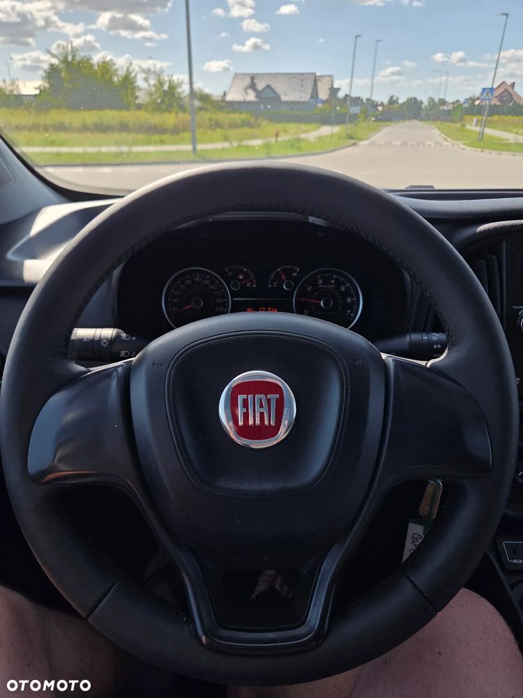 Fiat Doblo - 23