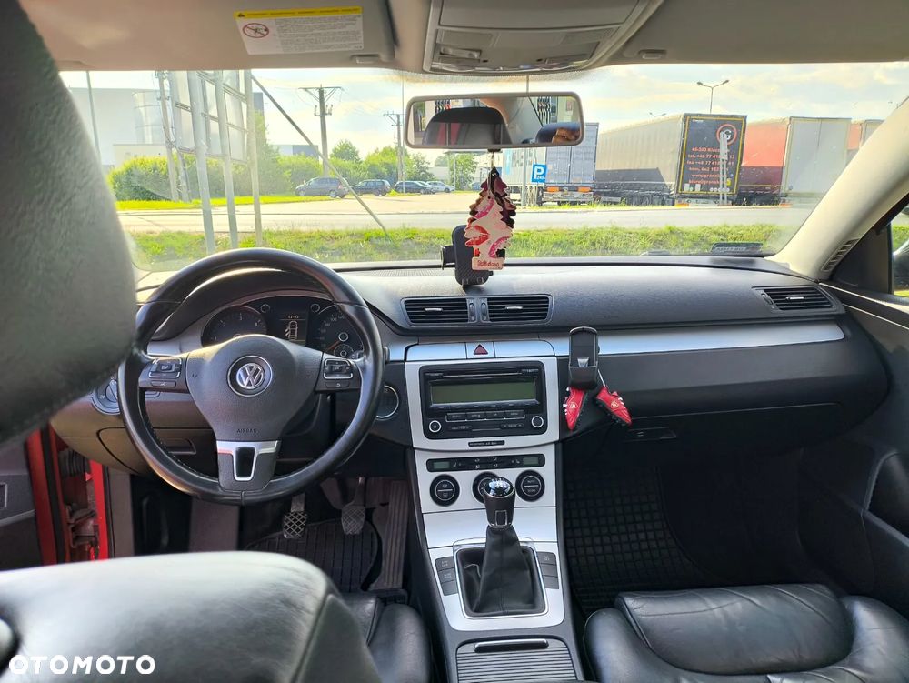 Volkswagen Passat 2.0 TDI BlueMotion Technology Highline - 15