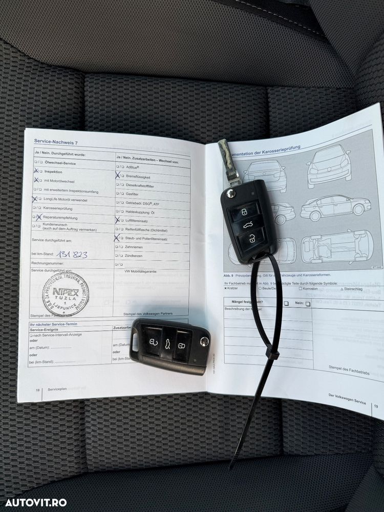 Volkswagen Golf 1.2 TSI BlueMotion Technology Comfortline - 34