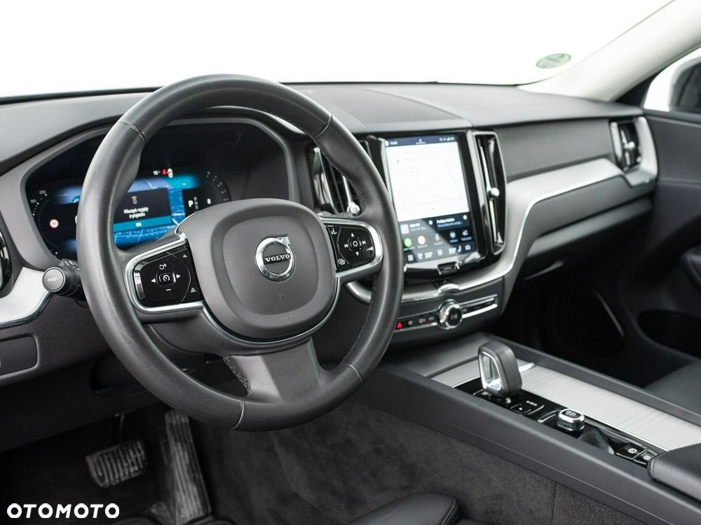 Volvo XC 60 B4 B Plus Dark - 7