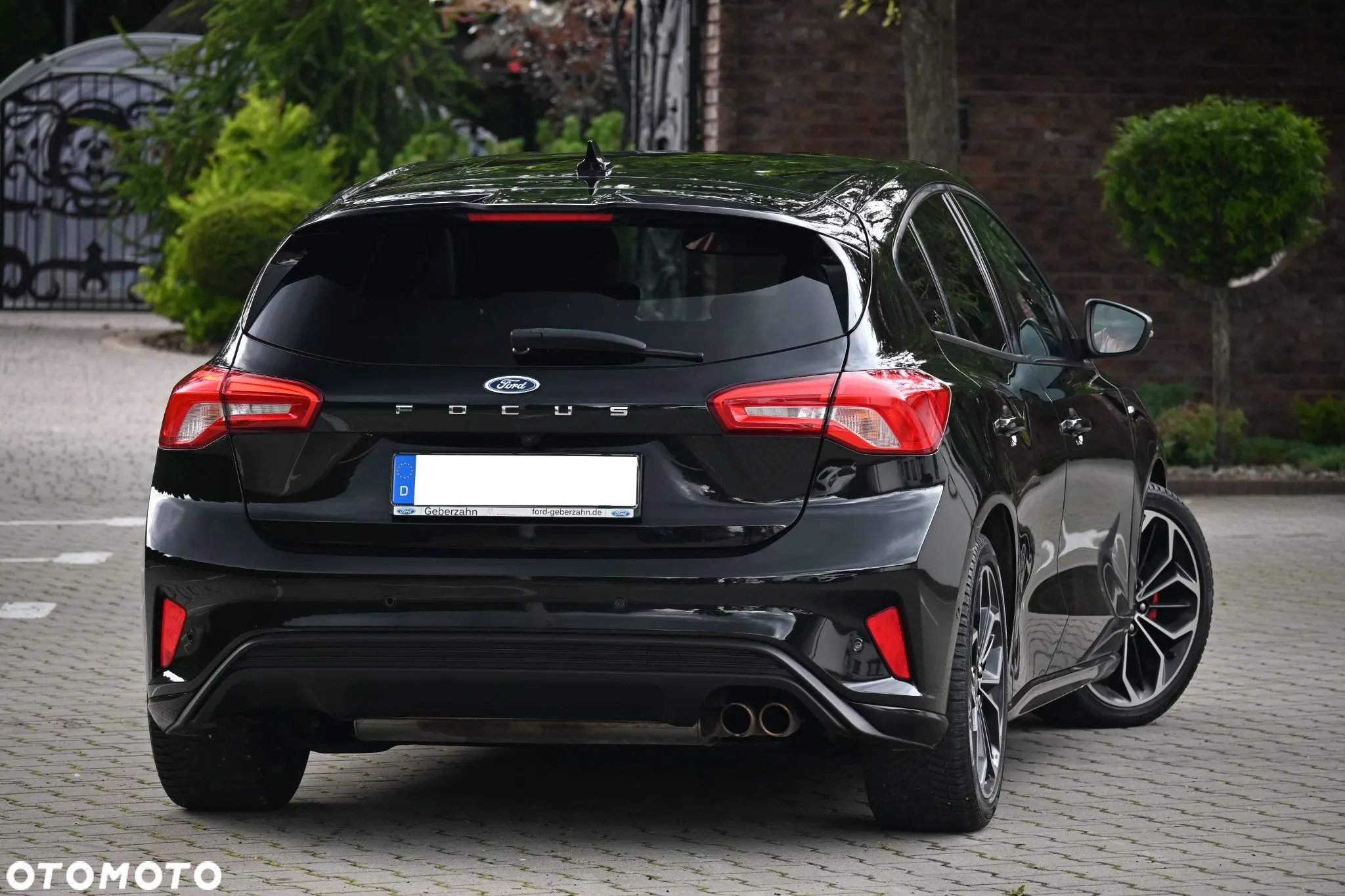 Ford Focus 1.5 EcoBoost ST-Line X - 12