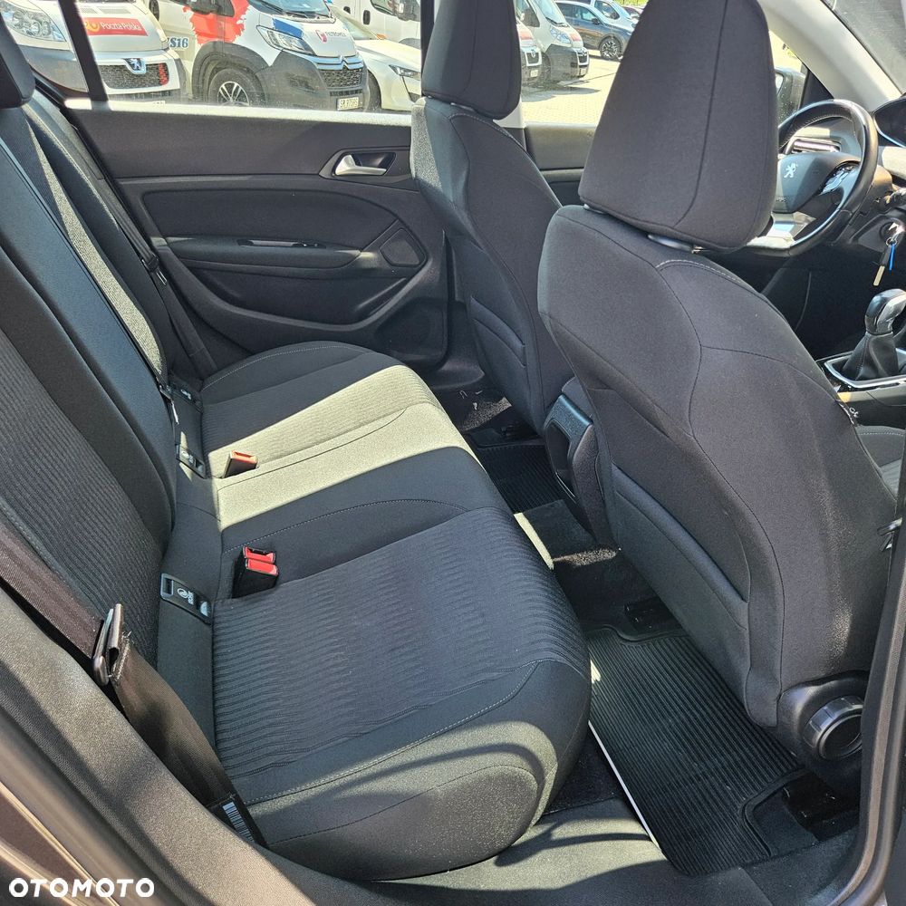 Peugeot 308 1.2 PureTech GPF Active S&S - 10
