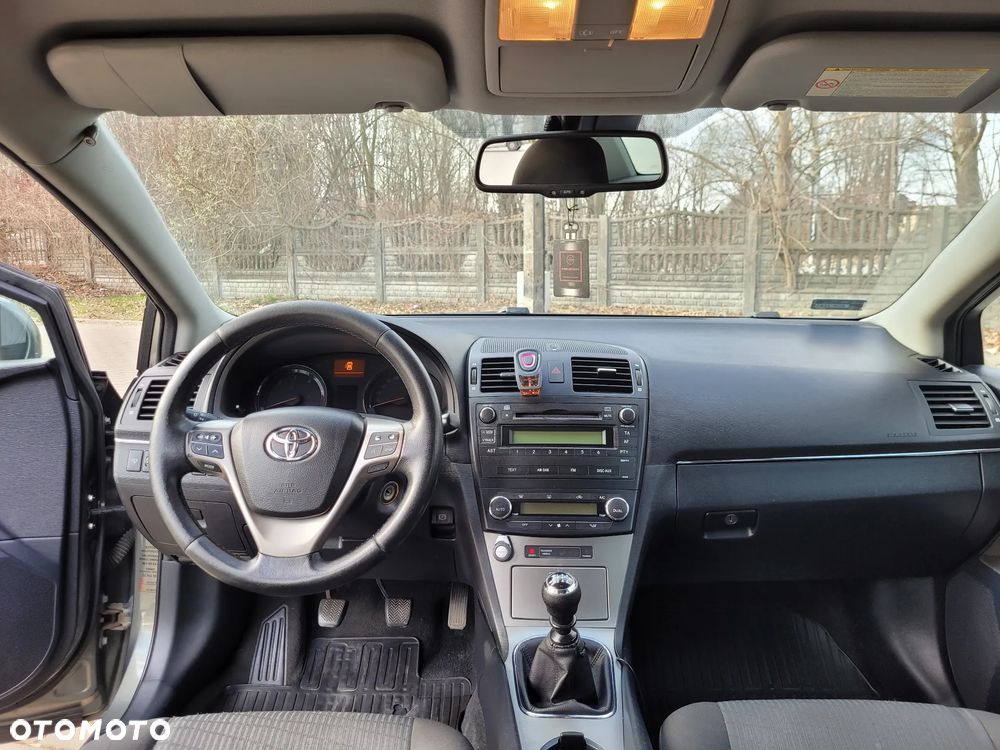 Toyota Avensis 2.0 D-4D Sol plus - 12