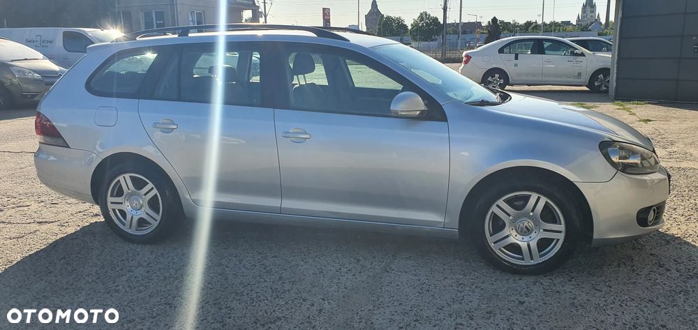 Volkswagen Golf 1.6 TDI BlueMot Trendline DSG - 21