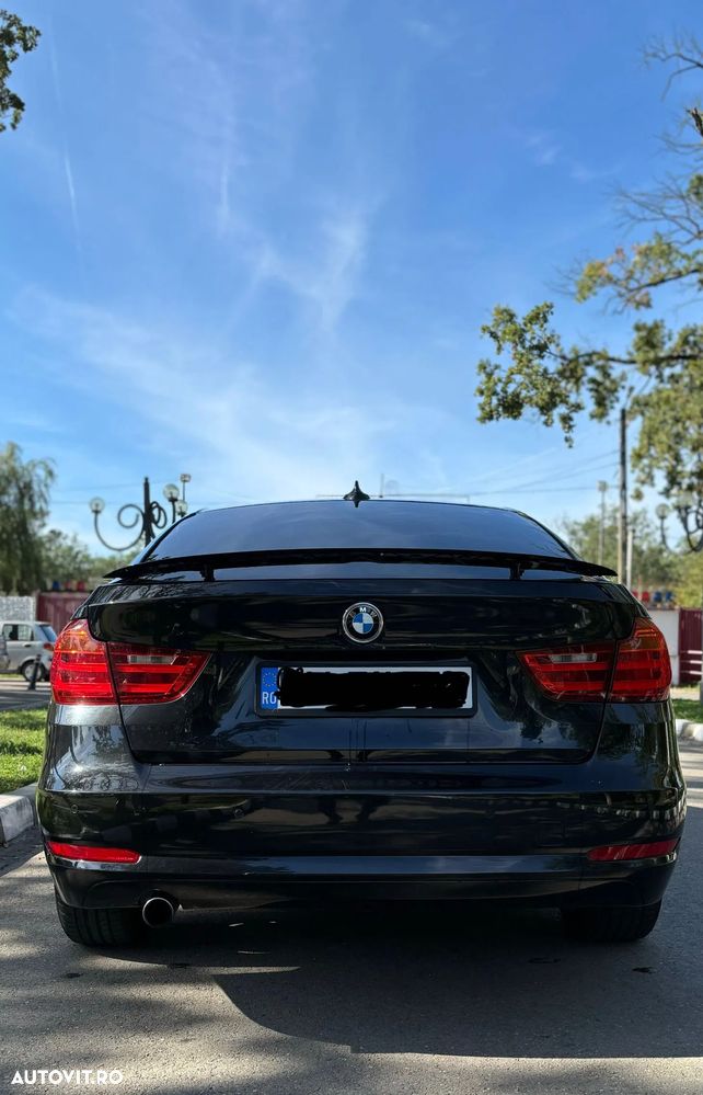 BMW Seria 3 320d GT - 2