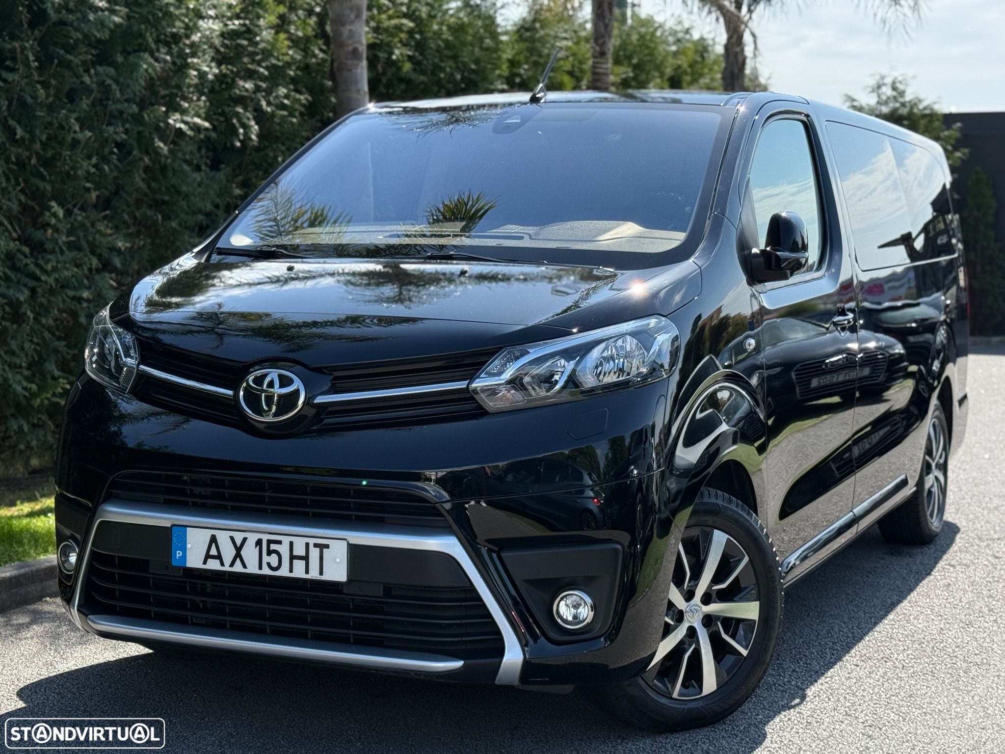 Toyota Proace Verso 1.5 D-4D L2 1.0T Exclusive 9L - 1