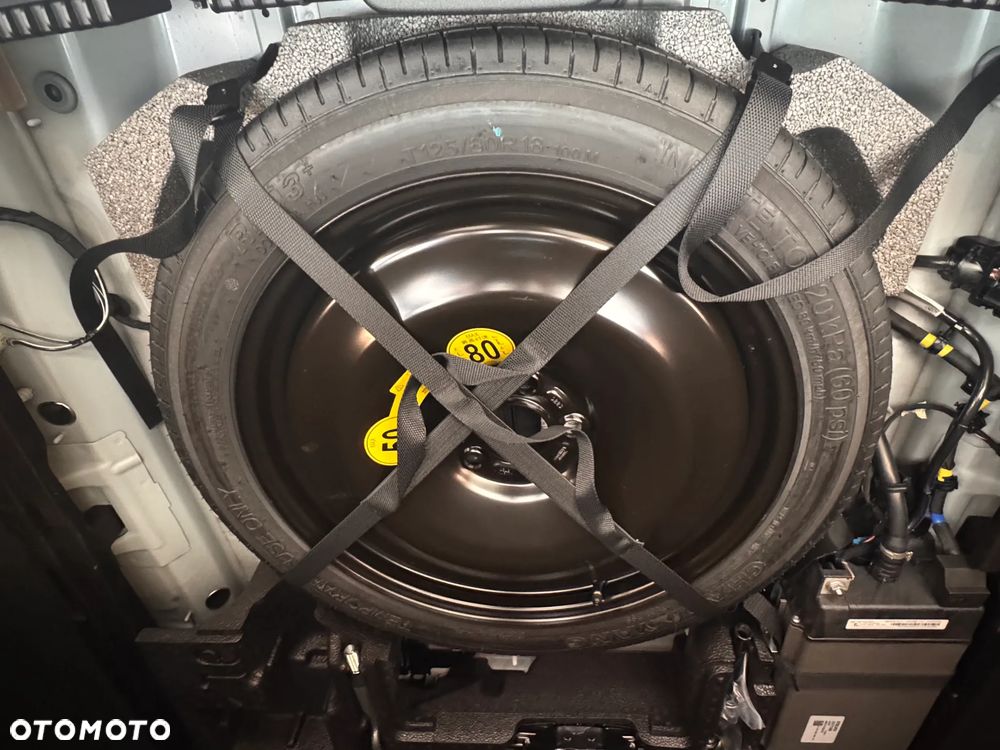 Volvo XC 60 B5 B AWD Plus Bright - 23