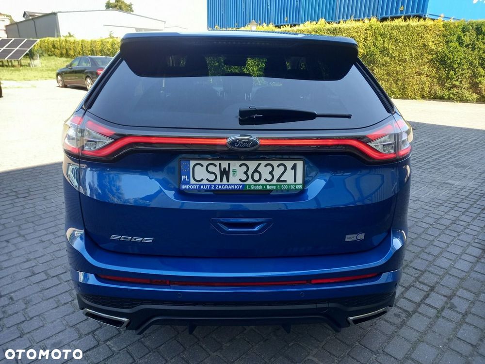 Ford Edge 2.0 TDCi Twin-Turbo 4WD Titanium - 11