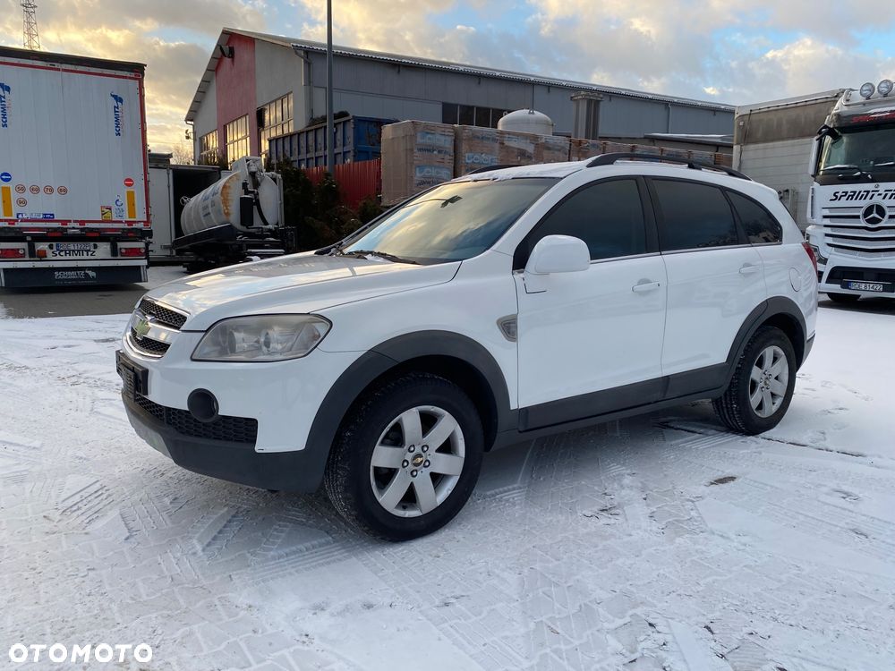 Chevrolet Captiva 2.4 2WD 7 Sitzer LS - 2