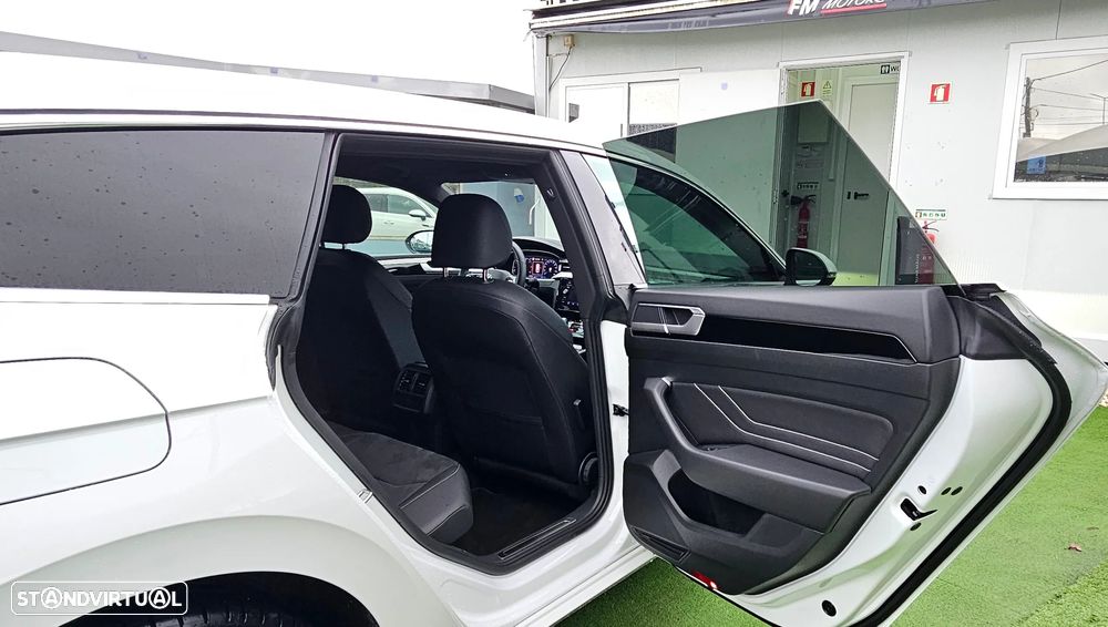 VW Arteon 2.0 TDI R-Line DSG - 27