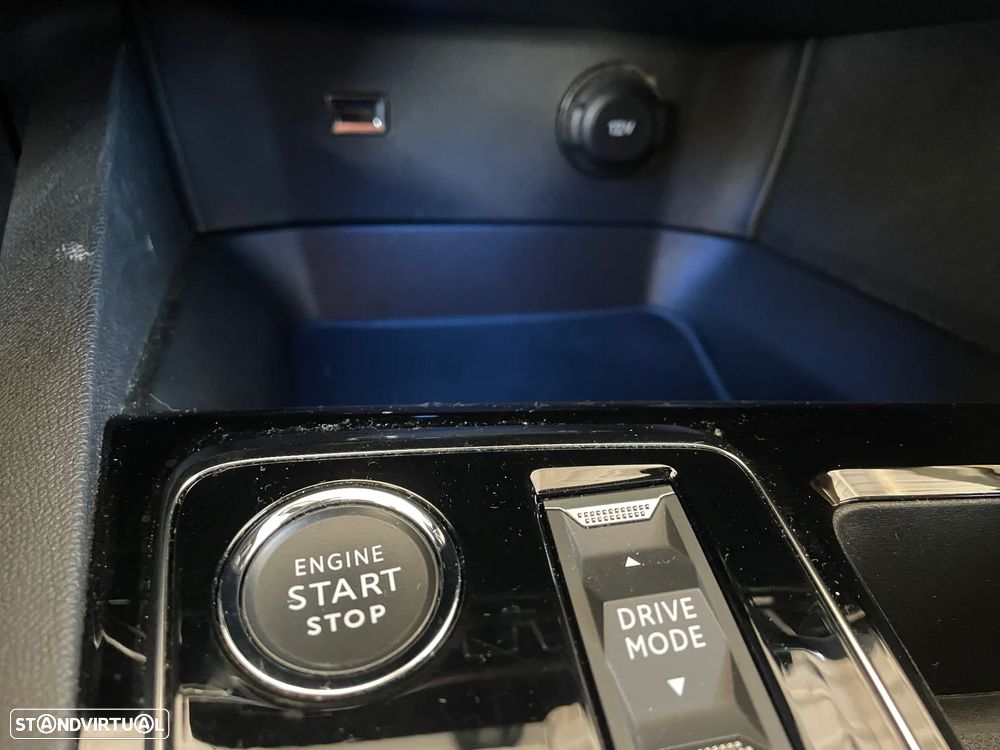 Peugeot 3008 225 e-EAT8 Allure Pack - 12