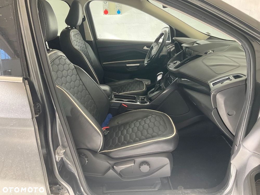 Ford Kuga 2.0 TDCi 4x4 Vignale - 7