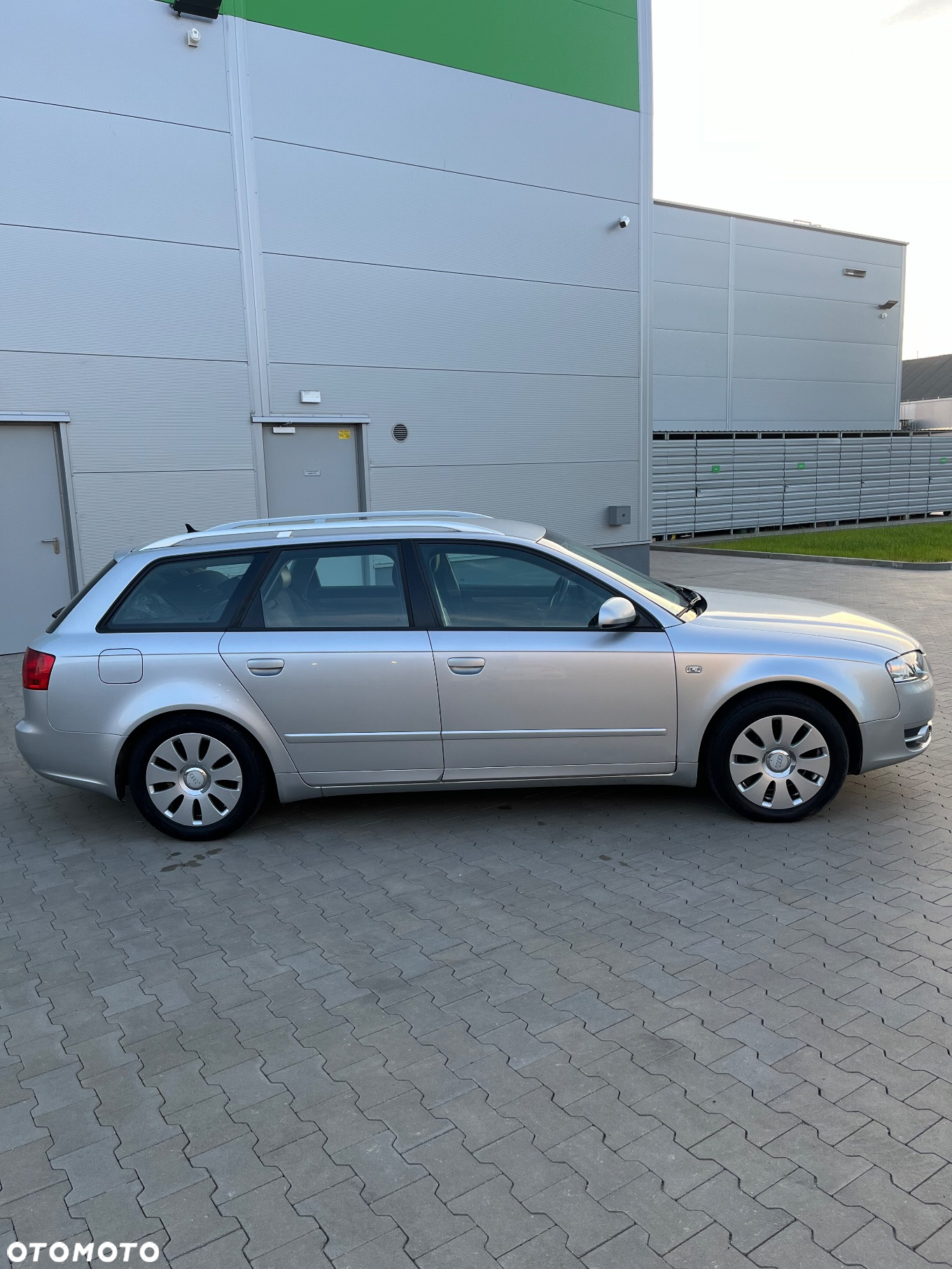 Audi A4 Avant 2.0 TDI Multitronic - 4