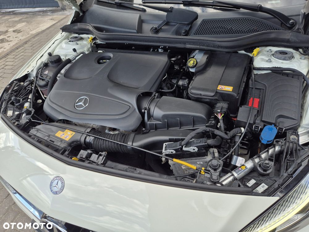 Mercedes-Benz Klasa A 180 Peak Edition - 38