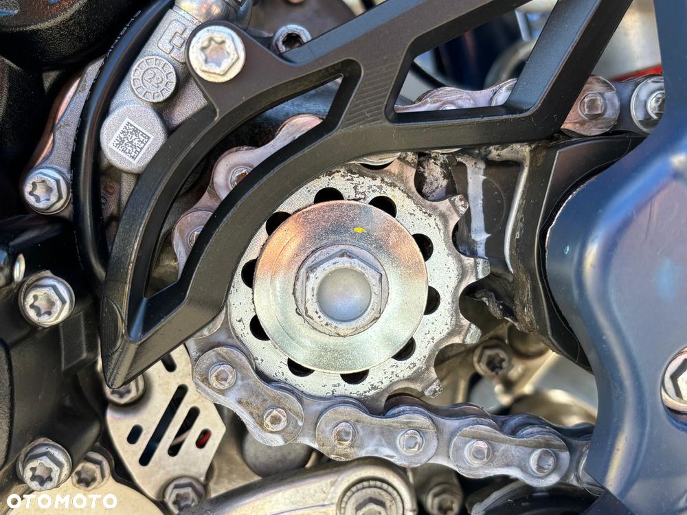 Husqvarna FE - 13