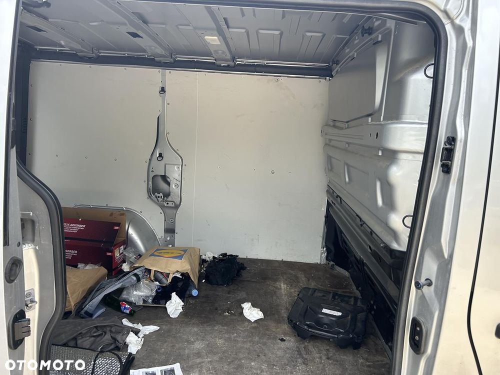 Renault TRAFIC - 14
