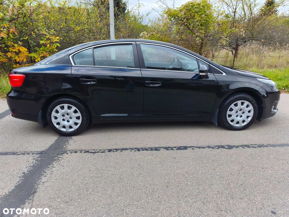 Toyota Avensis 2012 photo 3