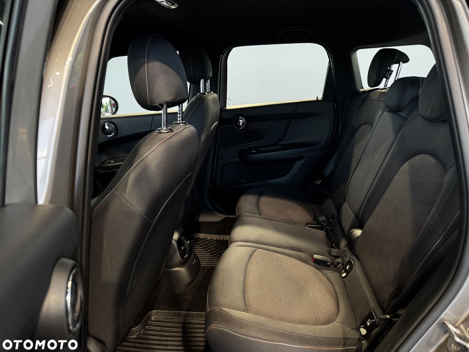 MINI Countryman - 16