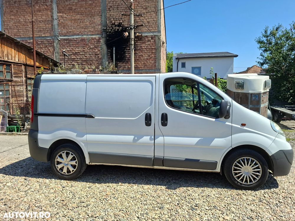 Opel VIVARO - 1