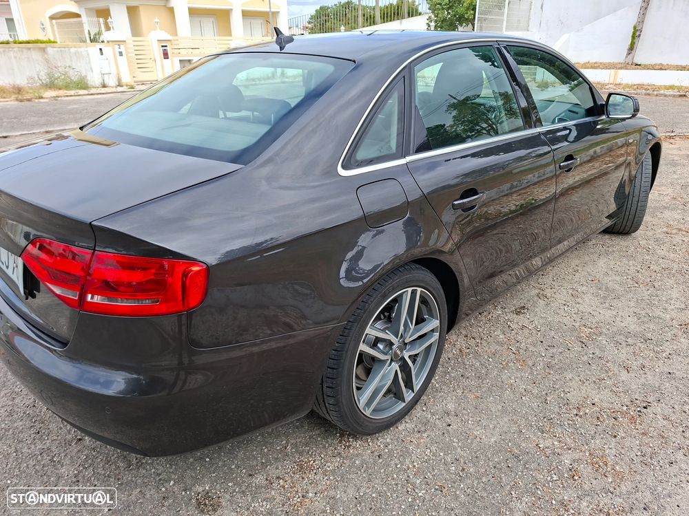 Audi A4 2.0 TDI S-line - 14