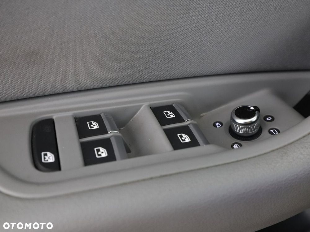 Audi A4 Avant 35 TDI S tronic - 35