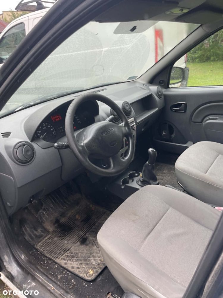 Dacia LOGAN - 11