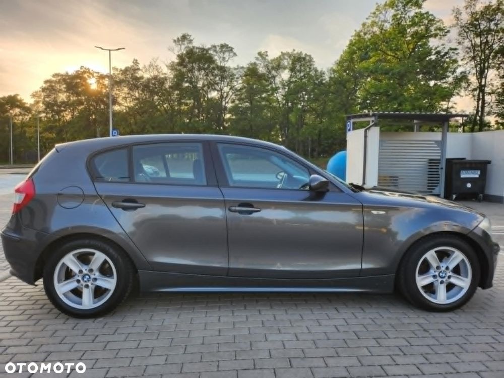 BMW Seria 1 - 8