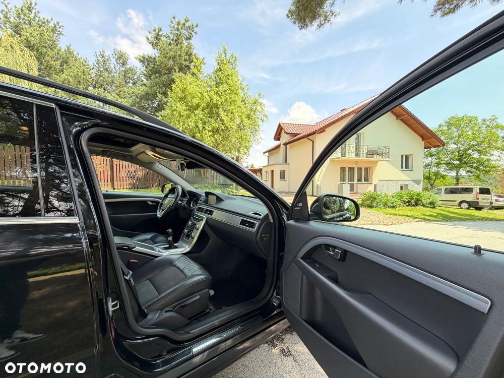 Volvo V70 D3 Edition - 25