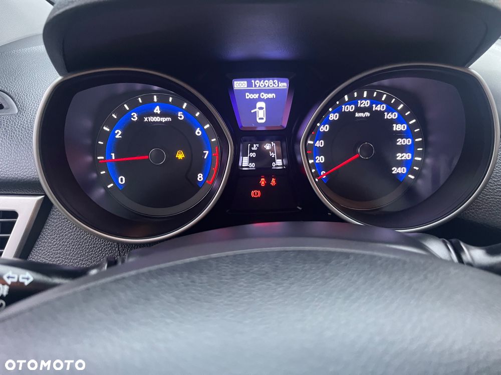 Hyundai i30 i30cw 1.4 Trend - 12