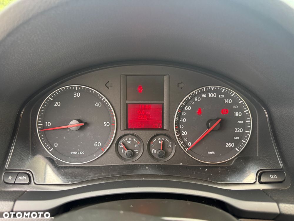 Volkswagen Golf 1.9 TDI Tour - 11