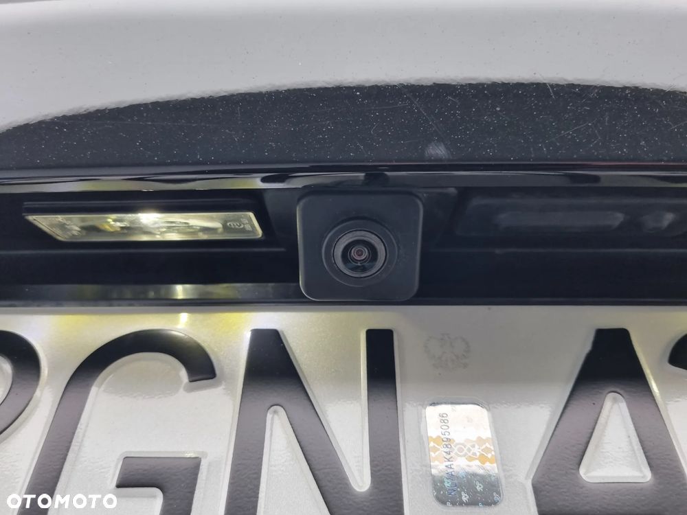 Peugeot 3008 1.2 PureTech Allure S&S EAT6 - 16