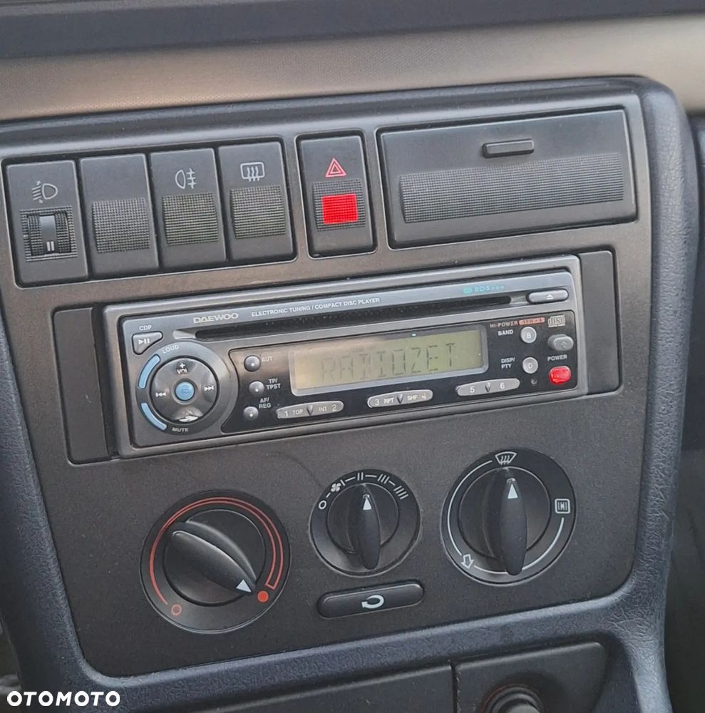 Audi A4 Limousine - 16