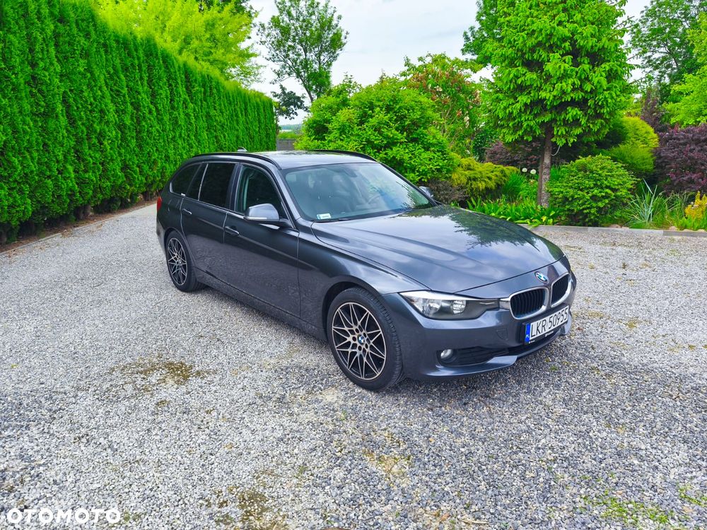 BMW Seria 3 318d DPF Edition Lifestyle - 1