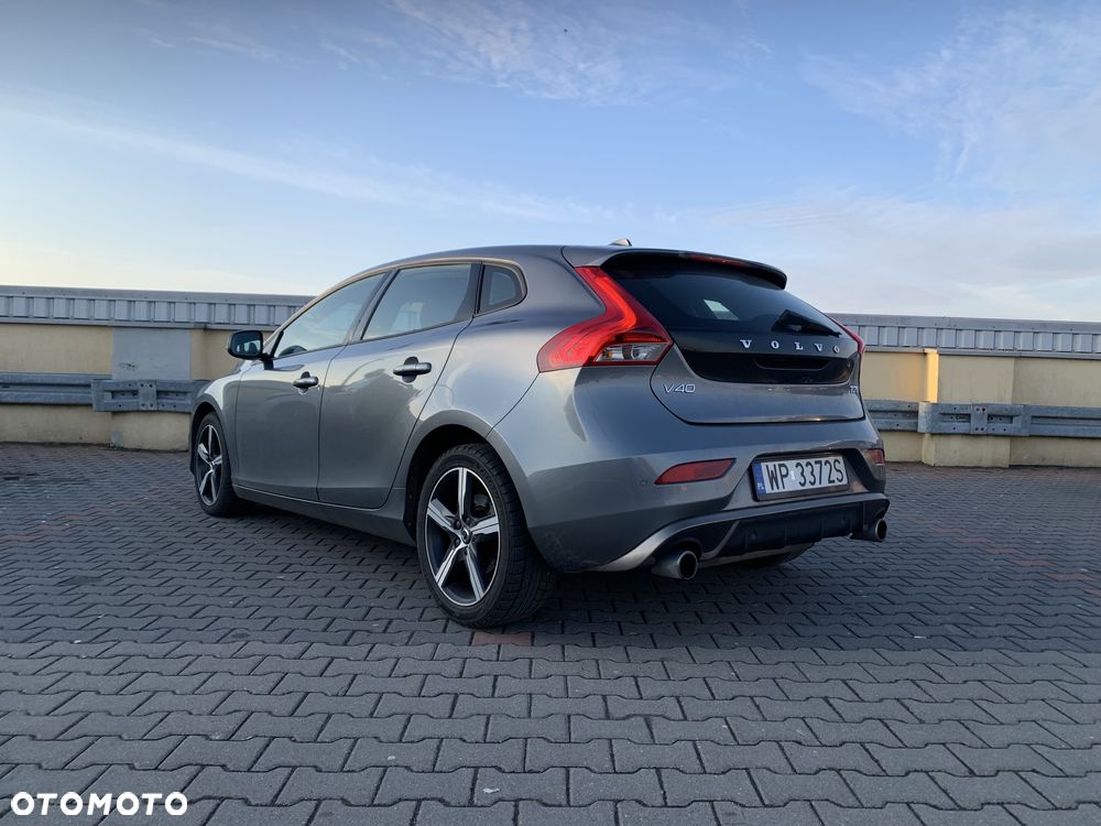 Volvo V40 - 4