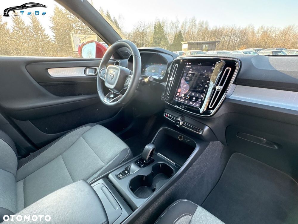 Volvo XC 40 B5 B AWD Geartronic Inscription - 33