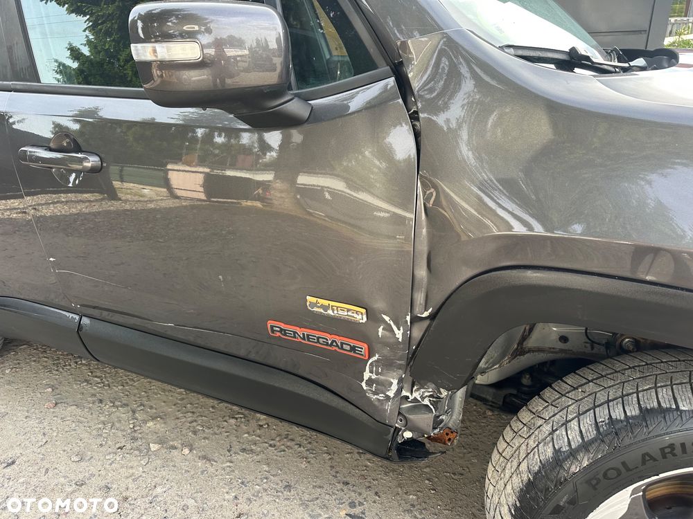 Jeep Renegade 2.0 MultiJet Limited 4WD S&S - 12