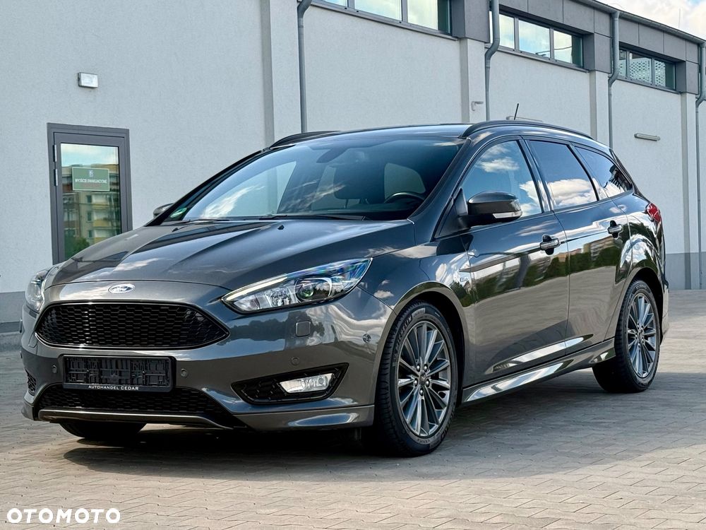 Ford Focus 1.0 EcoBoost ST-Line Black ASS - 2