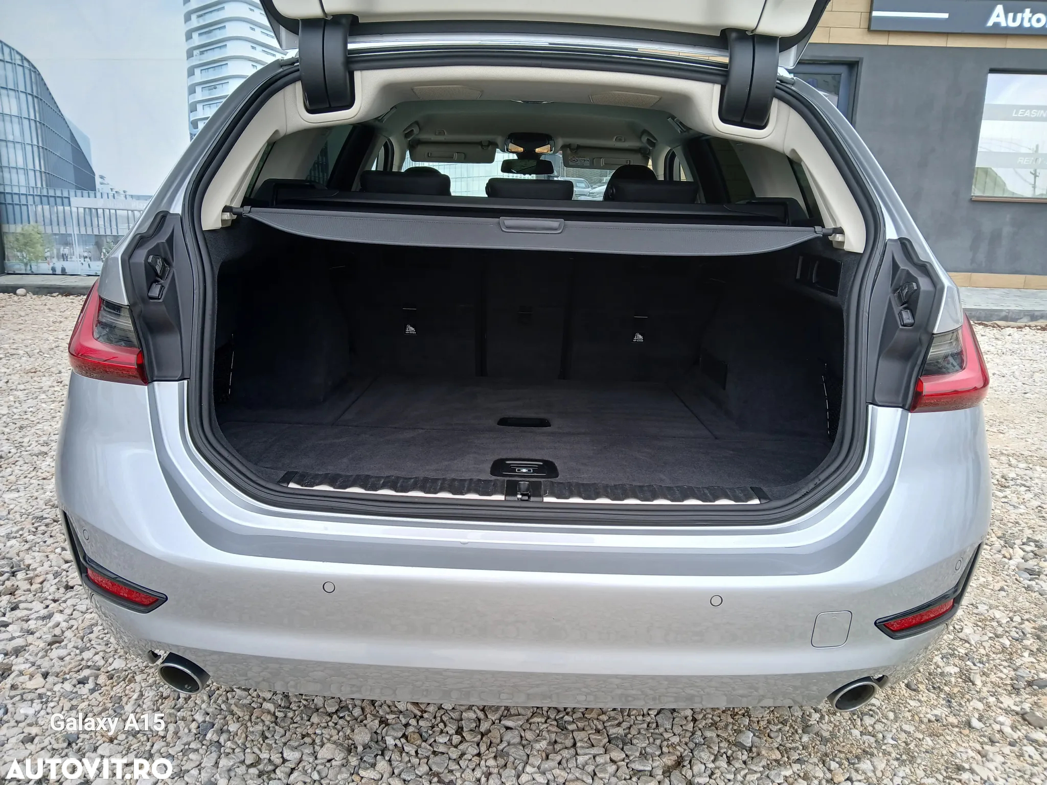 BMW Seria 3 - 33