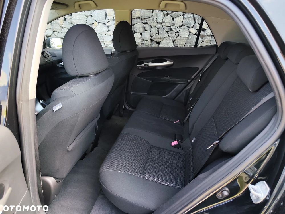 Toyota Auris - 8