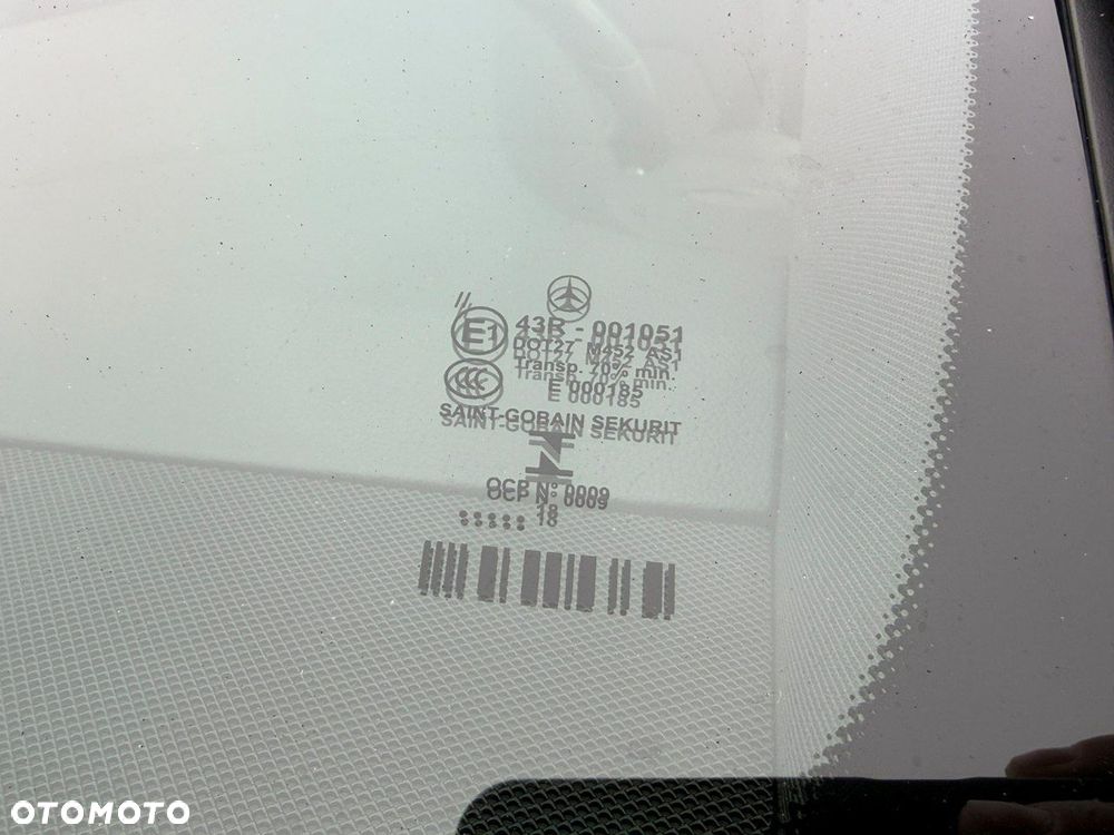 Mercedes-Benz Klasa B 250 - 37